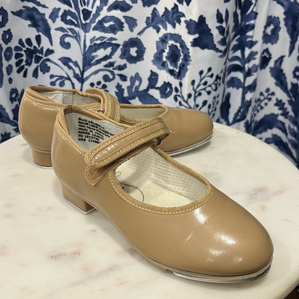 Tan Kids Tap Shoes